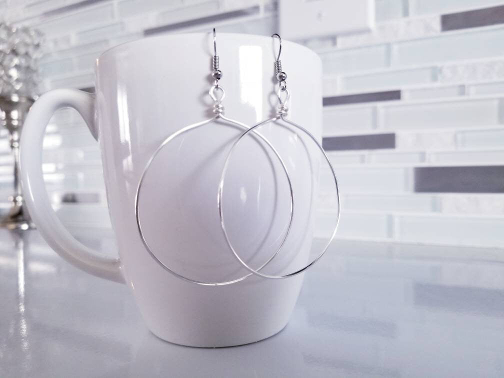 Earring hoop thin, Silver thin hoop earrings, minimalistic hoop earring, gifted earring, gift for- her, gifted-for women, giftful sister