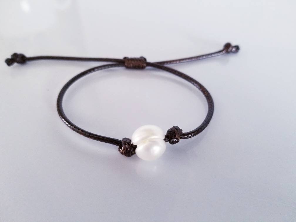 Single Pearl Leather Bracelet, Genuine Leather Bracelet, Natural pearl bracelet, dainty bracelete, gifted bracelet, bracelet minimalistic