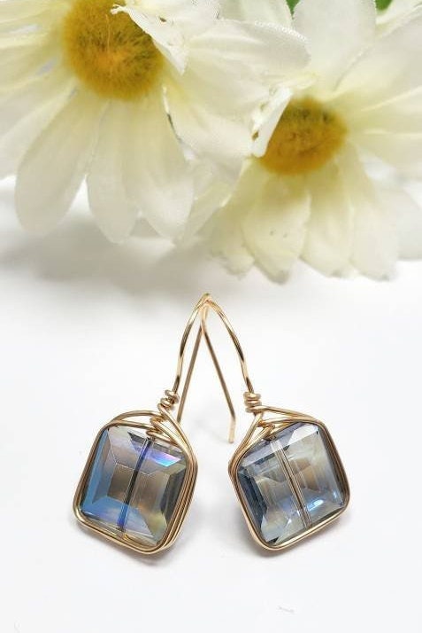 Light blue crystal earrings, Something Blue, giftful wedding, bridesmaid giftful, wife  gifted, giftful daughter, gifte for her women
