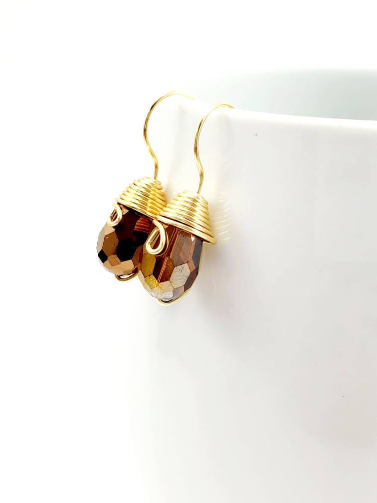Amber drop Earrings, Gold drop earrings, Dropping earring, Stoned earrings, christma gift, mother-in-laws gift, giftful moms, gifted wife
