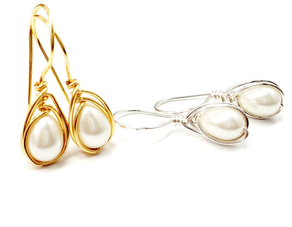 Small Pearl Earrings,Teardrop pearl earrings, Pearl earrings wedding bridesmaid, maid-of-honor gift, mothers days gifted, gifted mom giftful