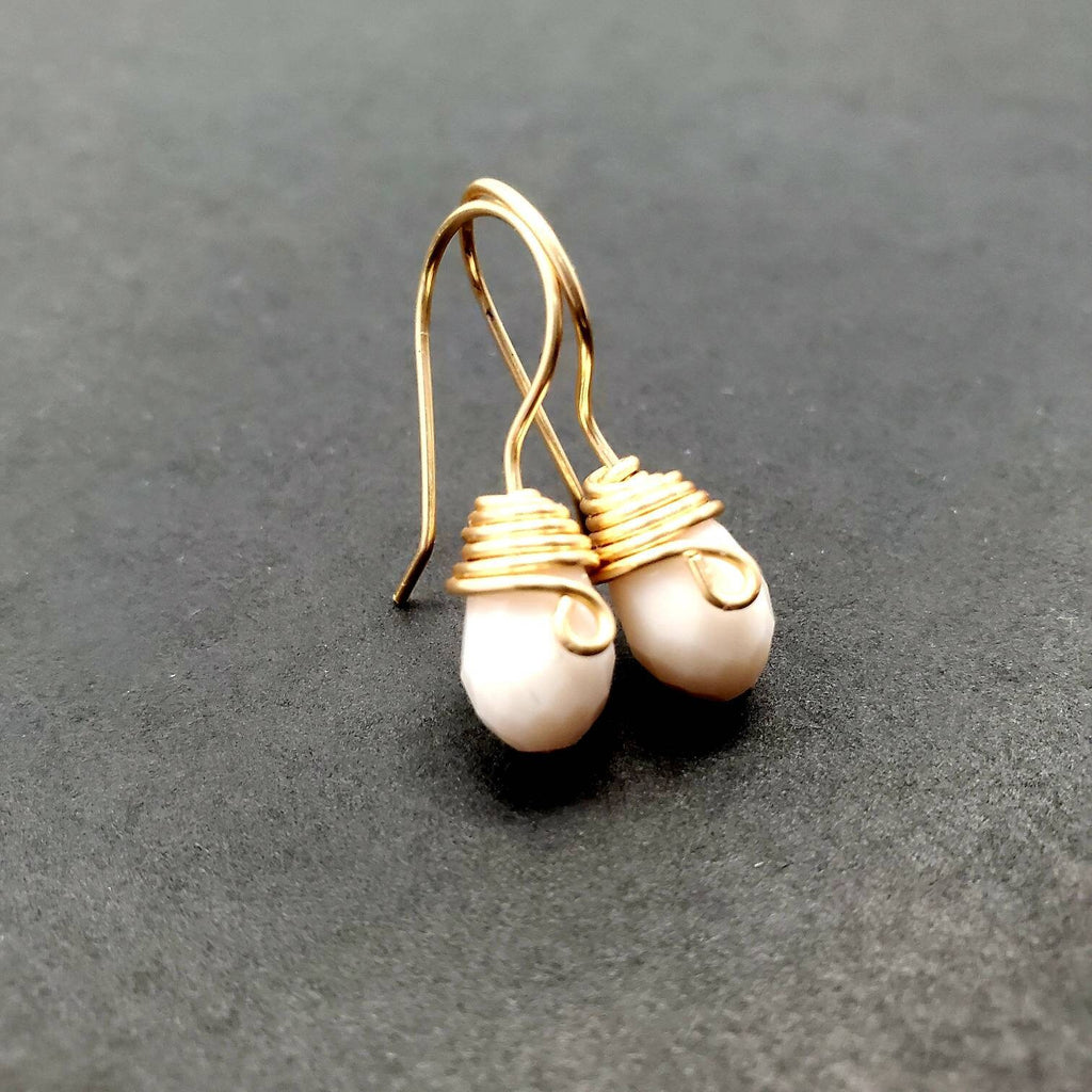 Bridal earrings, Tiny dangle Drop Earrings, Tear drop earrings, Teardrop earrings crystal, Wire Wrapped Dangle Earrings, Bridesmaid earrings