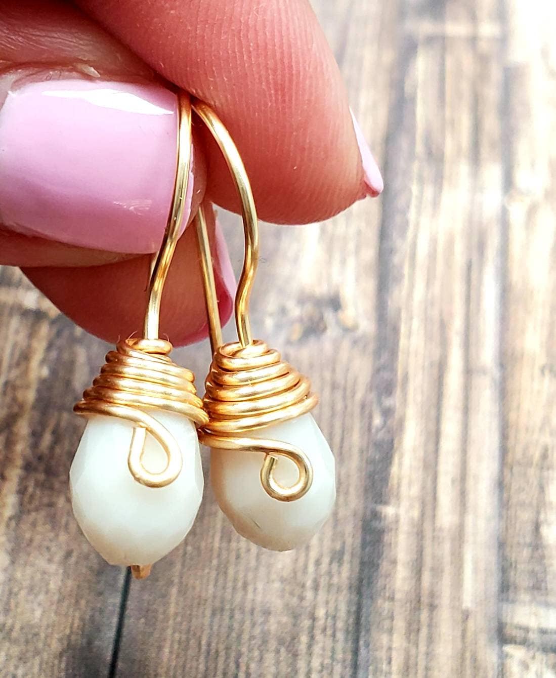 Bridal earrings, Tiny dangle Drop Earrings, Tear drop earrings, Teardrop earrings crystal, Wire Wrapped Dangle Earrings, Bridesmaid earrings