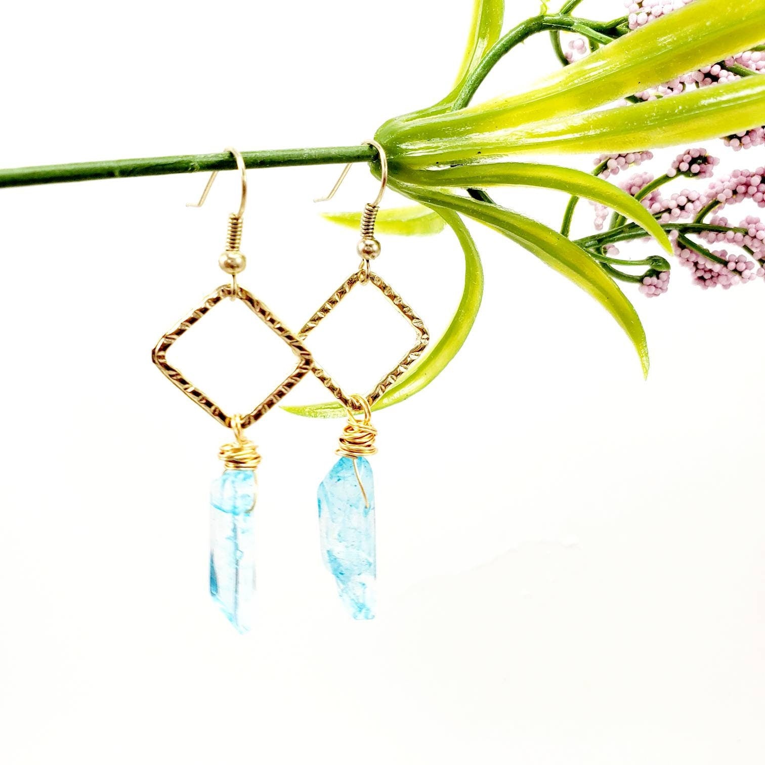 Crystal Earrings, Quartz Hoop Earrings, Stacked Stone Drop Earrings, Dropping earring, Stoned earrings, Minimaliste earrings, Wife gifted
