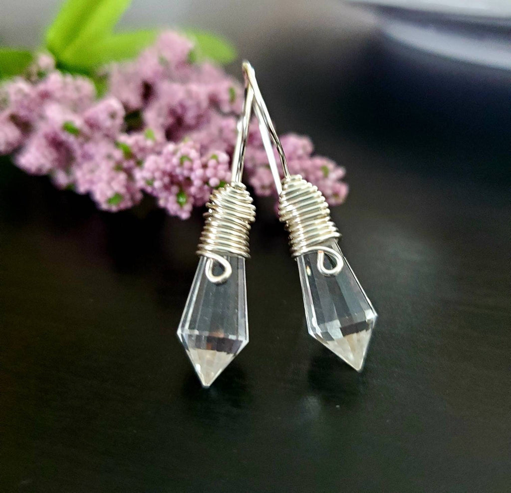 Clear crystal quartz earrings, Clear Silver Earrings, Crystal point earrings, clear quartz earrings dangle, Clear Quartz Silver Earrings