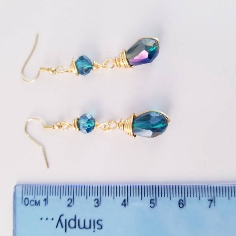 Tear drop earrings, Waterdrop earrings, Dainty Teardrop Earrings, Crystal Earrings, Dainty Gold Filled Earrings, Bridal Earrings Dainty,