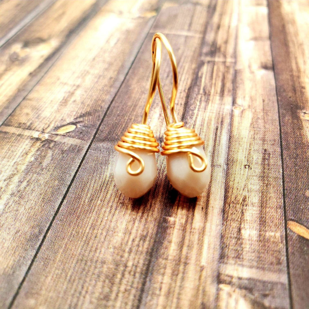 Bridal earrings, Tiny dangle Drop Earrings, Tear drop earrings, Teardrop earrings crystal, Wire Wrapped Dangle Earrings, Bridesmaid earrings