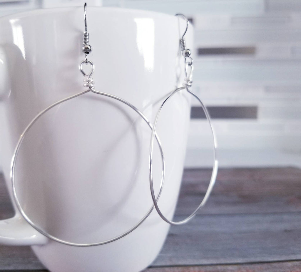 Earring hoop thin, Silver thin hoop earrings, minimalistic hoop earring, gifted earring, gift for- her, gifted-for women, giftful sister