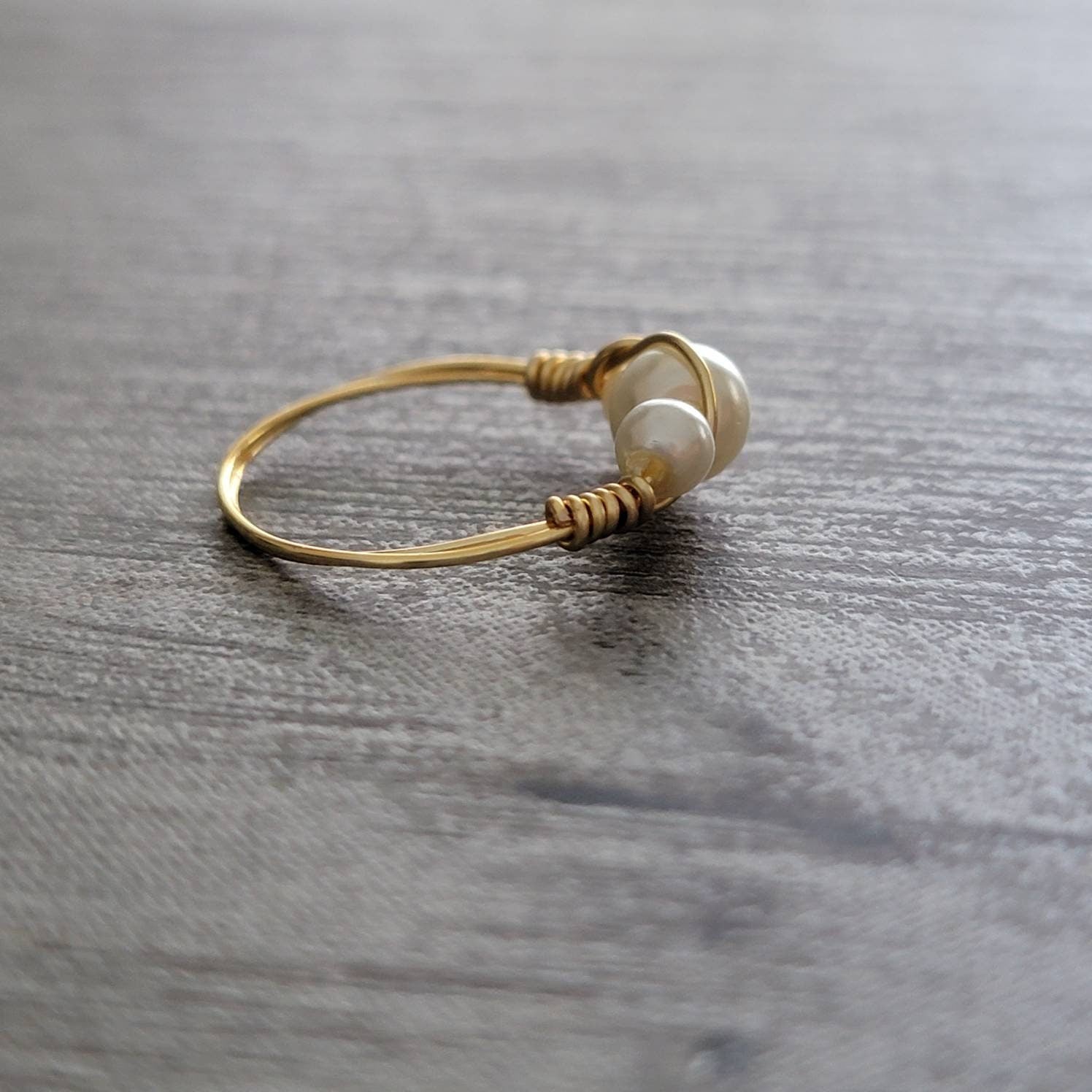 Dainty Ring, Pearl Wire Ring, Midi ring, Thin Gold Ring, Gold pearl ring, Pearl Wire Ring, Stackable Rings Gold, Gifts For-Her, Gifted Wife