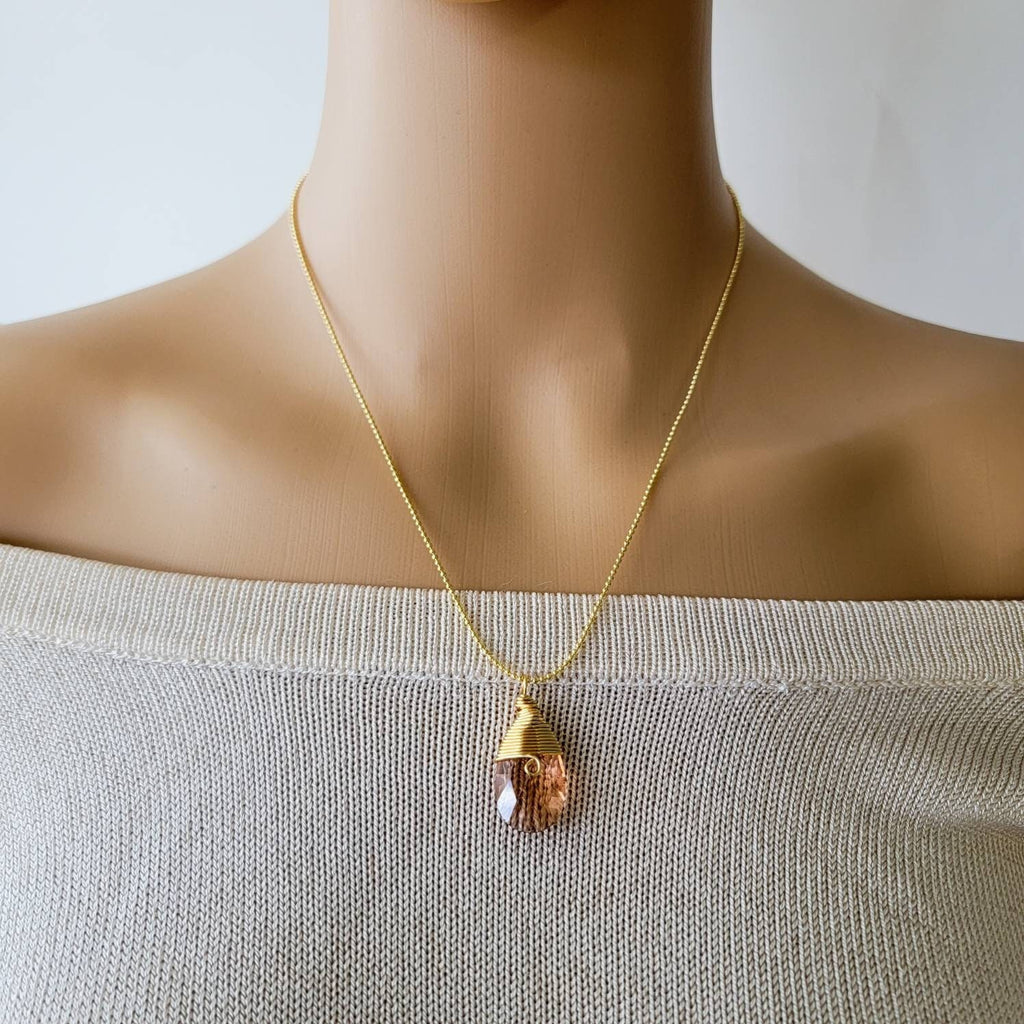 Crystal Necklace Minimalist, wire wrapped crystal, crystal pendant, pretty necklace, Quartz necklace, crystal jewelry, Handmade jewellery