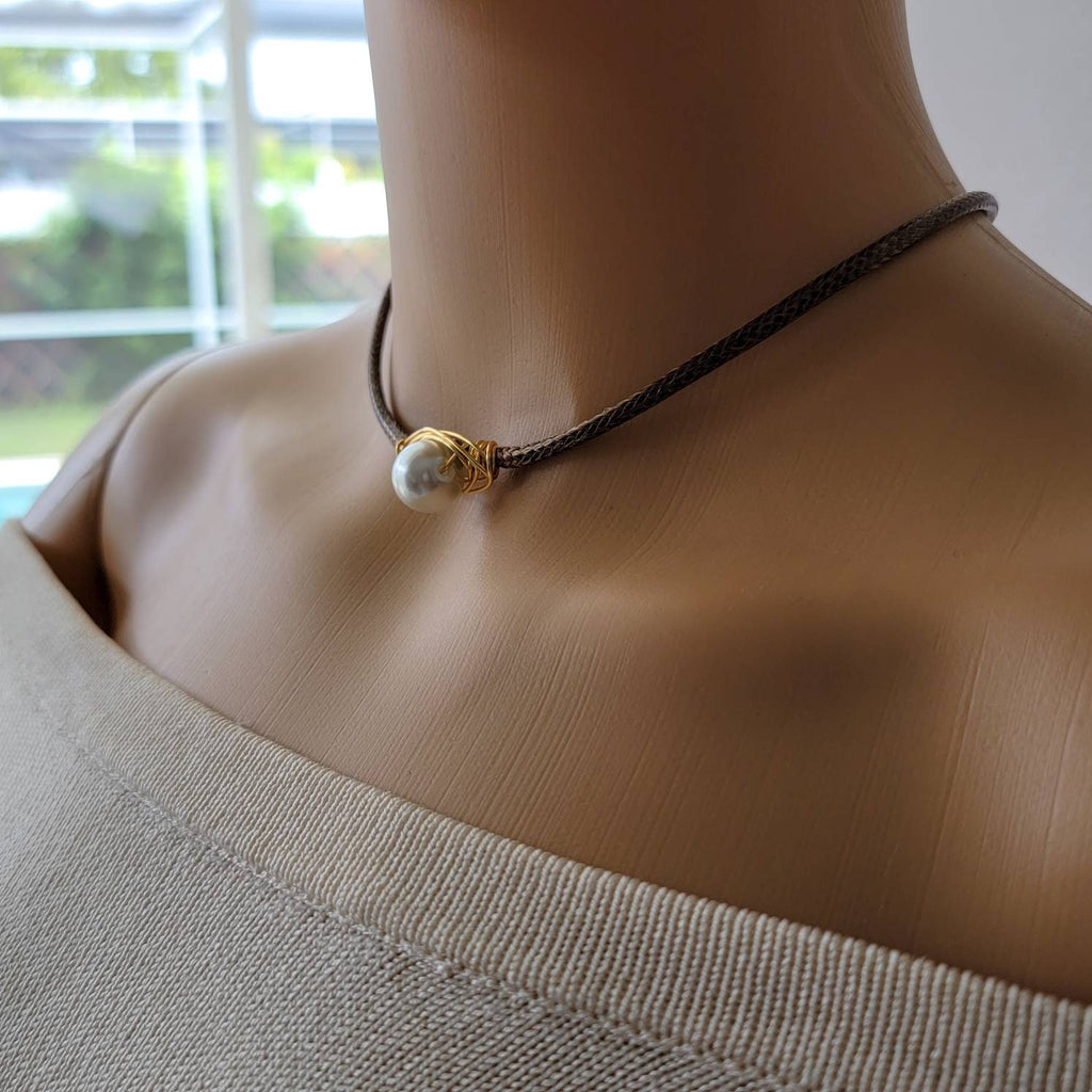 Pearl choker necklace, Leather Pearl Choker, Single Pearl Choker Necklace, June Birthstone, Choker Necklace, Boho Choker, Bridemaids Gift