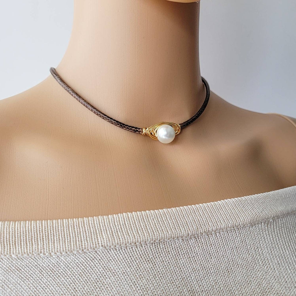 Pearl choker necklace, Leather Pearl Choker, Single Pearl Choker Necklace, June Birthstone, Choker Necklace, Boho Choker, Bridemaids Gift