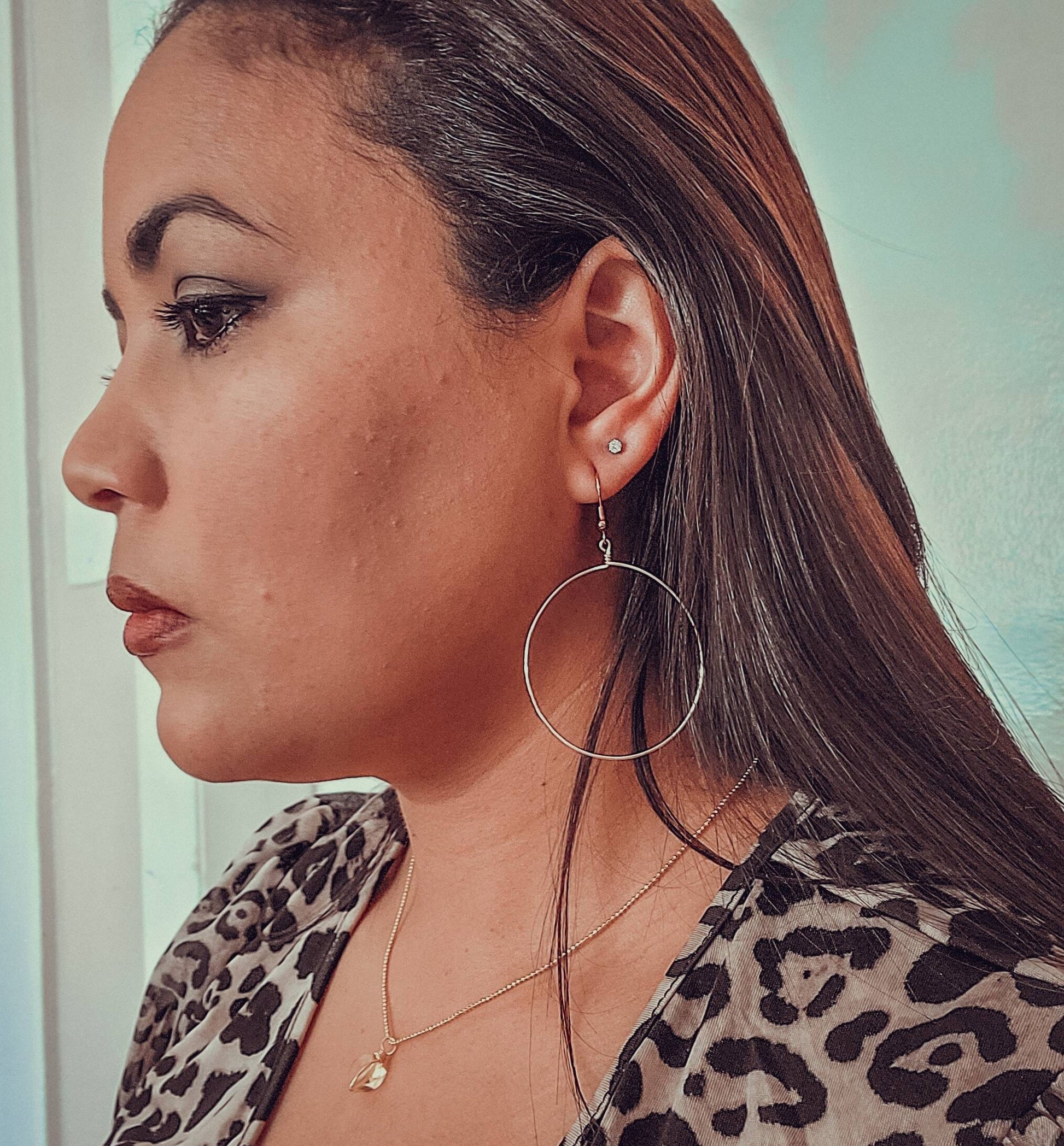 Earring hoop thin, Silver thin hoop earrings, minimalistic hoop earring, gifted earring, gift for- her, gifted-for women, giftful sister