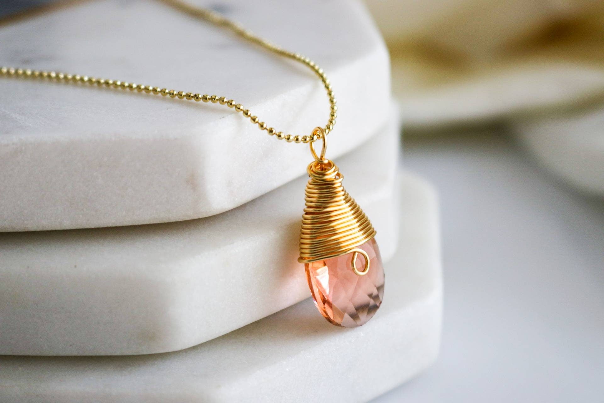 Crystal Necklace Minimalist, wire wrapped crystal, crystal pendant, pretty necklace, Quartz necklace, crystal jewelry, Handmade jewellery