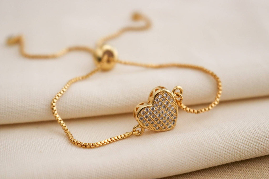 Dainty Heart Gold Bracelet, Heart Charm Bracelet, Tiny Heart Bracelet, Thin Gold Bracelets, Tiny heart Chain, Gifte-For-Women,For gifted mom