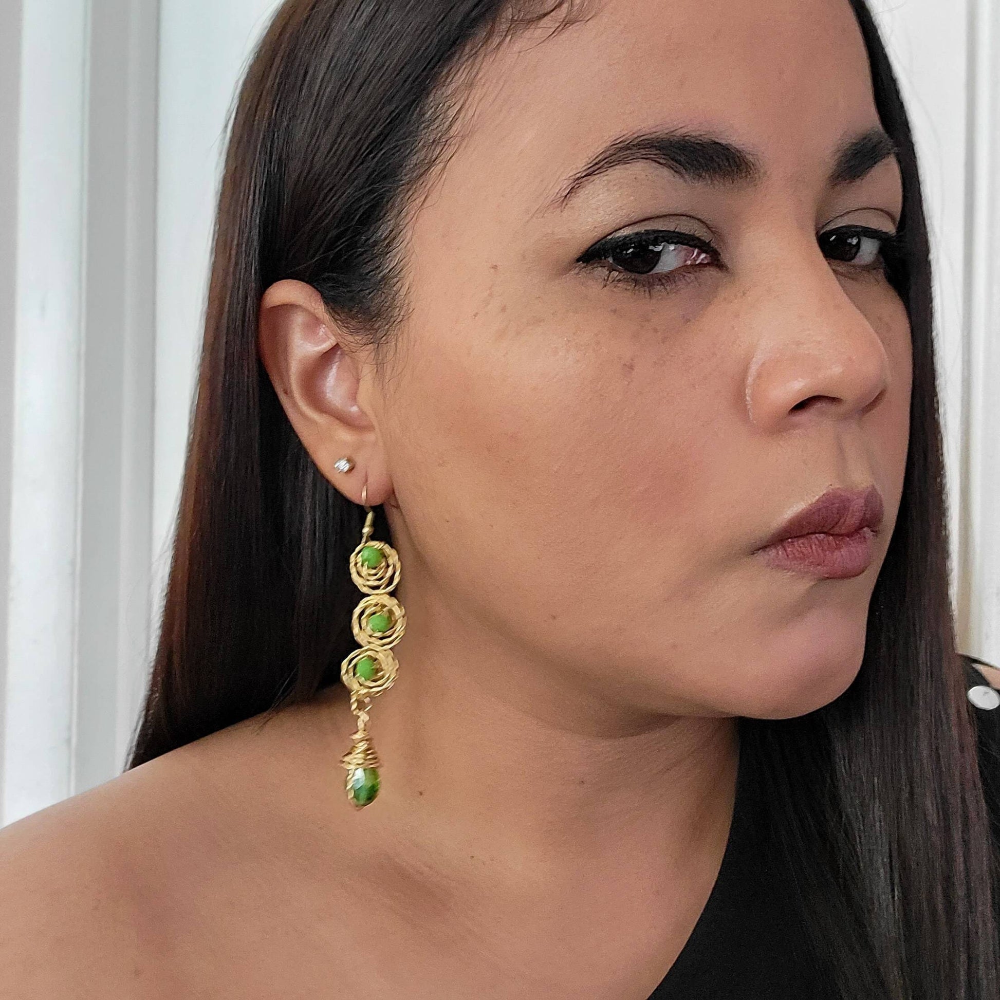 Extra long earrings, Long bridal earrings, Green stone earrings, Crystal earrings dangle, Asymmetrical earrings, Wire wrapped earrings