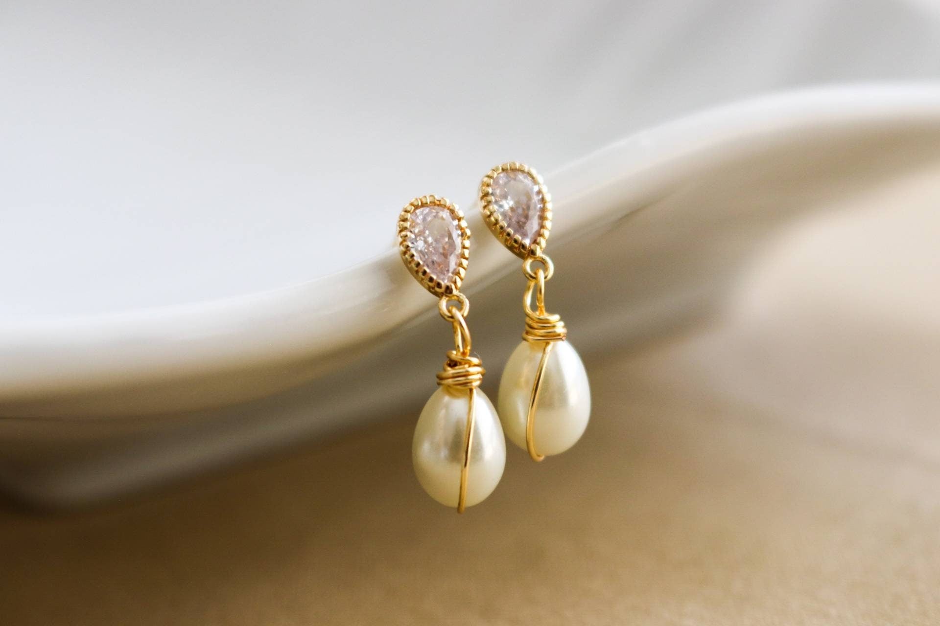 Pearl drop earrings, pearl gifted earring, pearl earring drops, dainty earrings huggie, weddings- giftful, gifted bride giftful, gifte gift