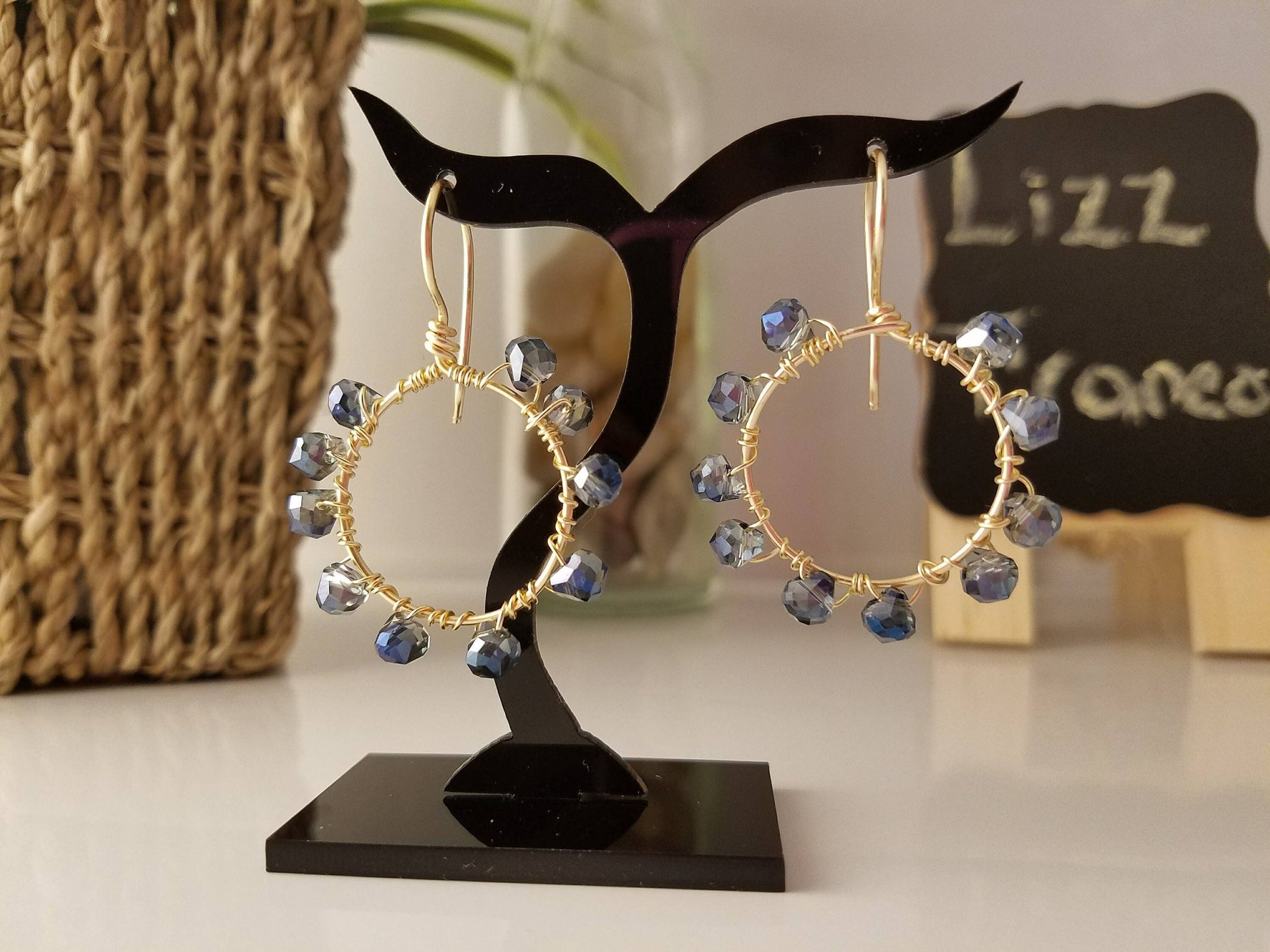 Thin hoop, gold hoop thin, gold crystal hoops, dainty hoop earrings, minimaliste earring, minimalistic gold earrings, maid-of-honor gift