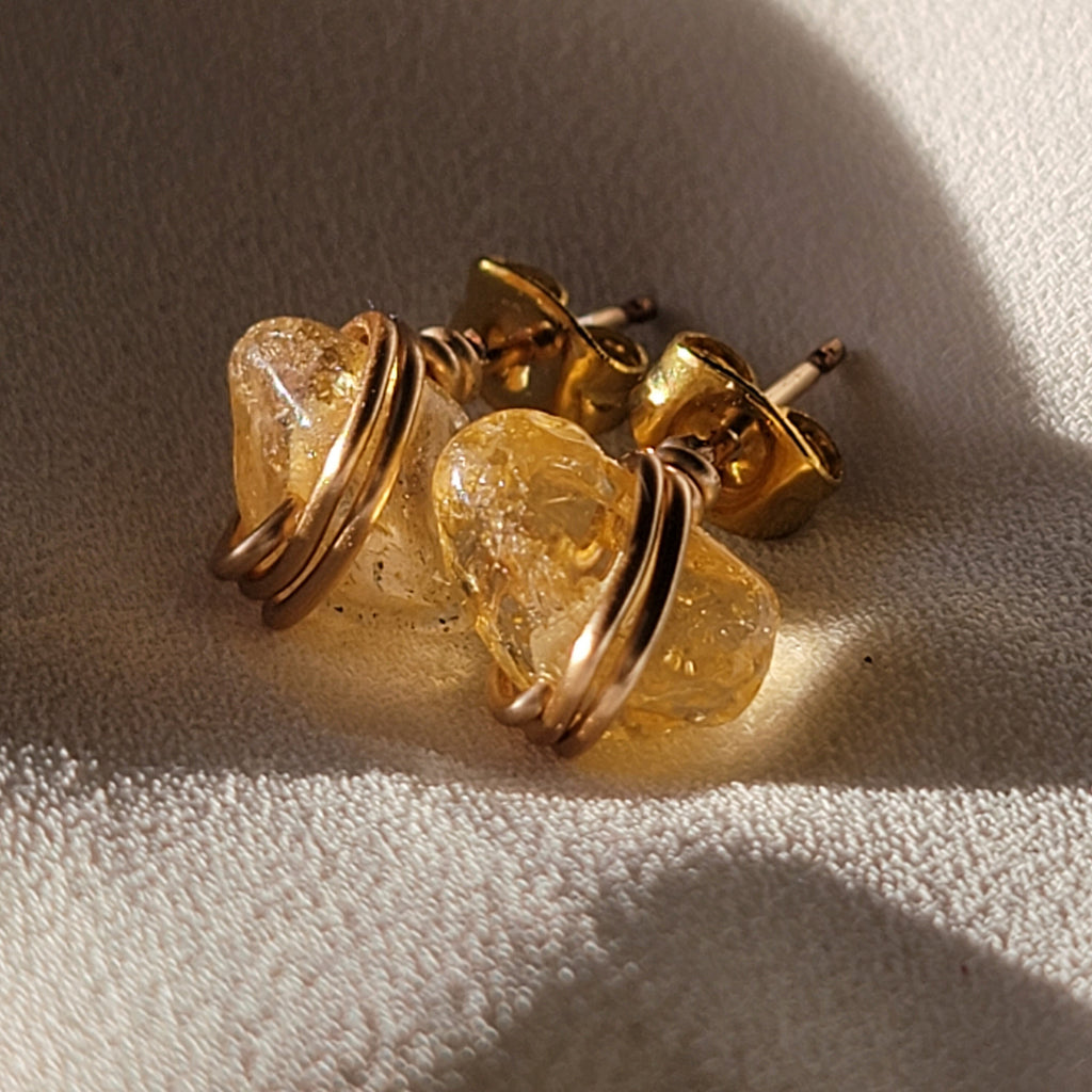 Natural Citrine Crystal Stud Earrings, Raw crystal earrings, Lightweight earrings, November Birthstone Earrings, Raw stud earrings