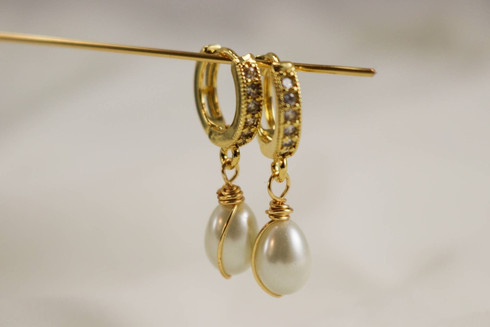 Pearl Huggie Hoops, huggie hoop earrings, pearl drop earrings, pearl huggie hoops, bridesmaid gift, mothers days gift, mother daughter gift