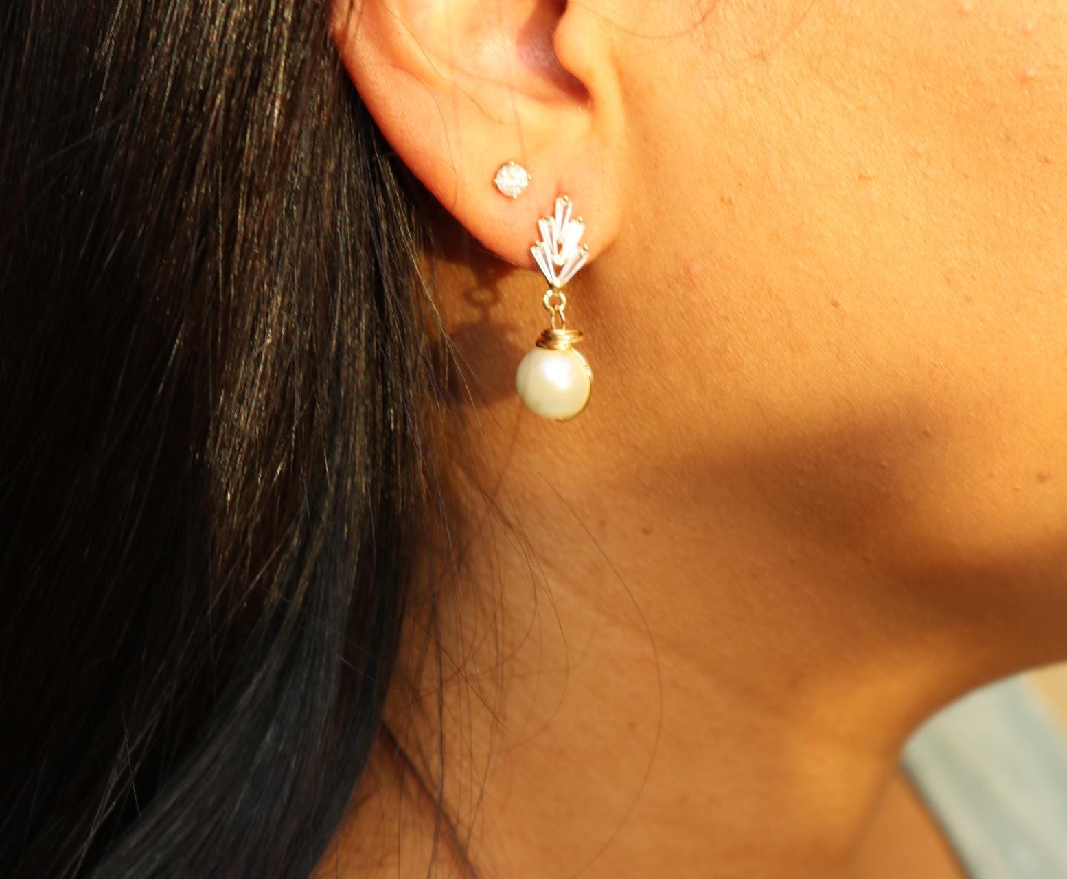 Pearl earring drops, earring minimalistic, pearl gifted earring, weddings- giftful, bridal giftful, bridemaid's gift, maid of honor gifted