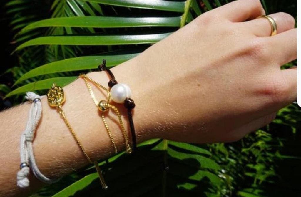 Single Pearl Leather Bracelet, Genuine Leather Bracelet, Natural pearl bracelet, dainty bracelete, gifted bracelet, bracelet minimalistic