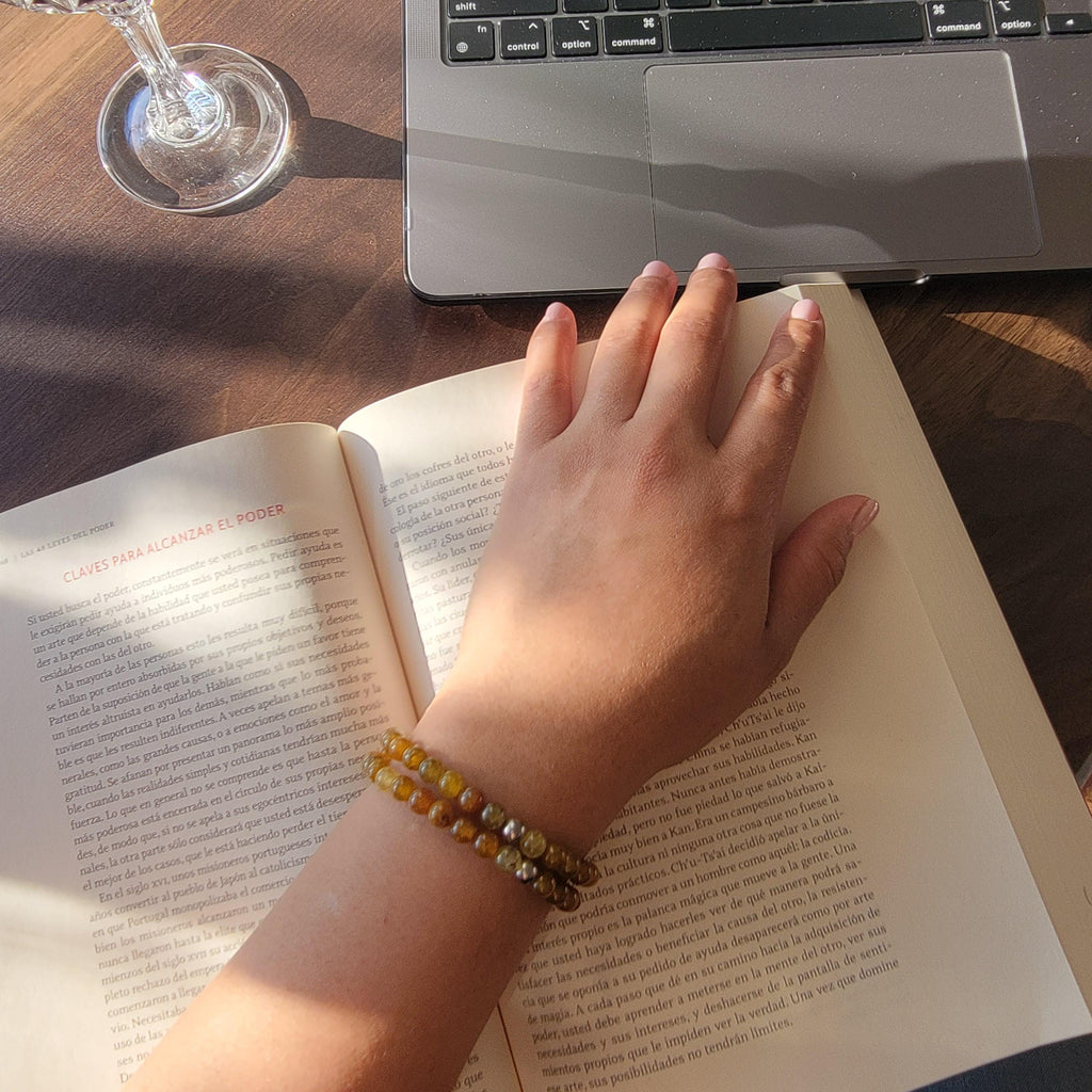 Dainty Bracelet, Leopardskin Jasper Stretch Bracelet, Calming Bracelet, Meditation Bracelet, Earthy gemstone bracelet, Healing Bracelet