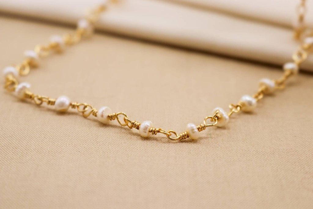 Dainty Real Fresh Water Pearl Necklace Choker, Tiny Pearl Necklace, Minimalist Pearl Necklace, Mothers Pearl Necklace, Bridesmaide Gift