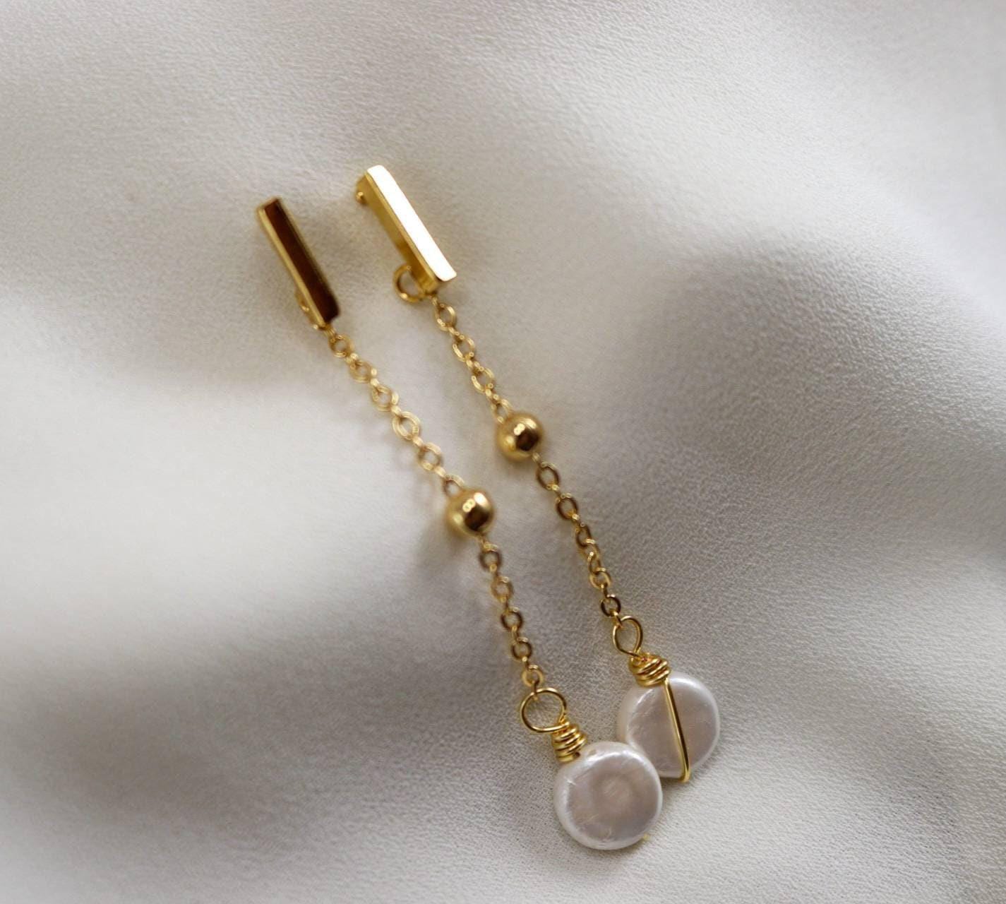 Pearl Drop Earrings, Pearl threader earrings, Bridal Pearl Earrings, Long bridal earrings, Gold chain earrings, Pearl chain bride earrings