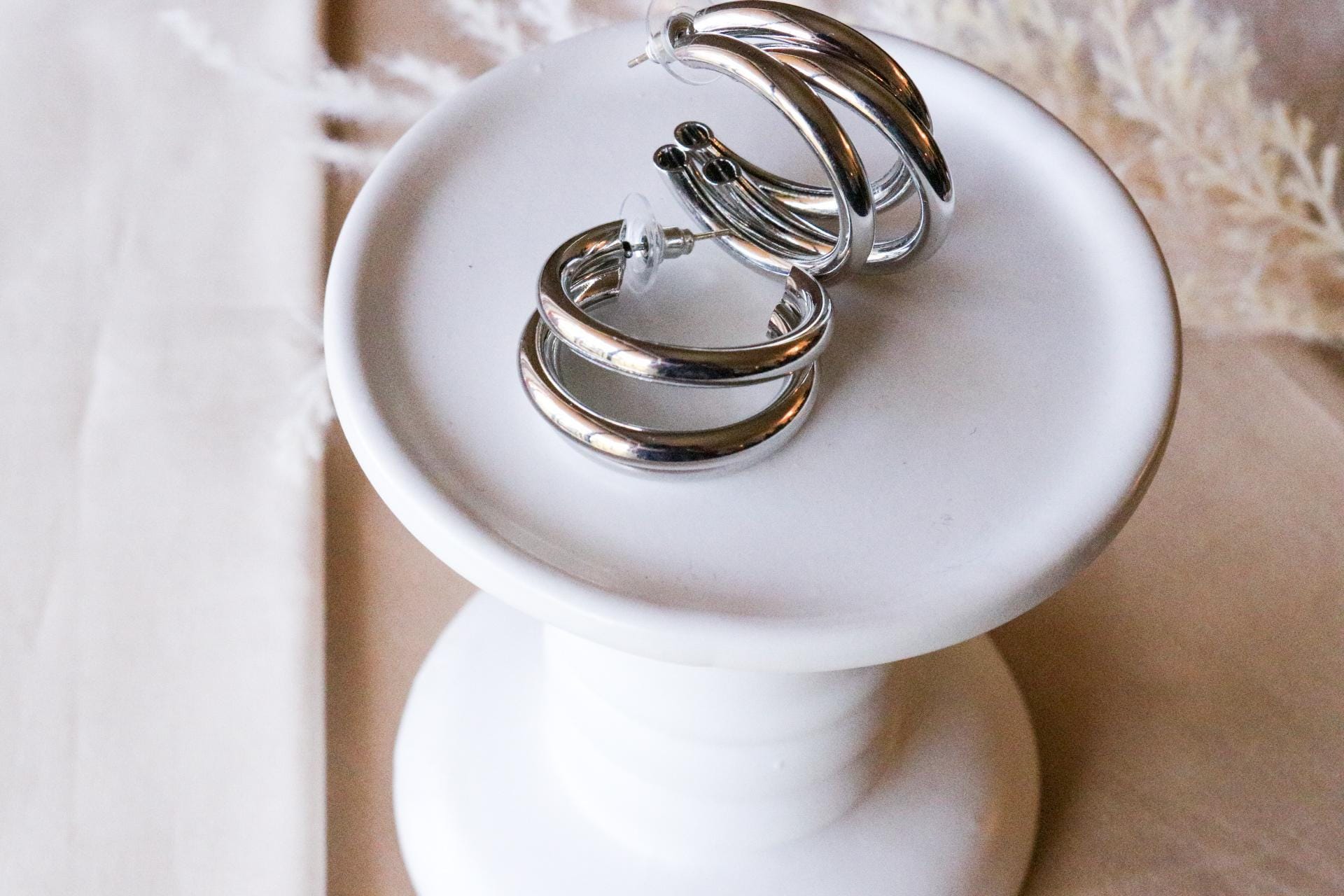 Dainty Triple Hoop Earring, Dainty Hoop Earrings, Chunky Hoop earrings gold, Chunky silver earrings, Thick hoop earrings, gifts for-her