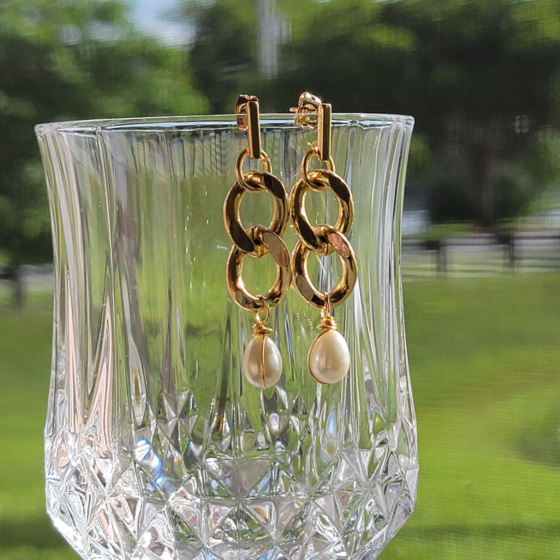 Gold Earrings chains, Chunky Link Chain Pearl Earring, Pearl Chain Link Earrings, Gold Pearl Earrings, Drop Chunky Link Earrings, Gift Moms