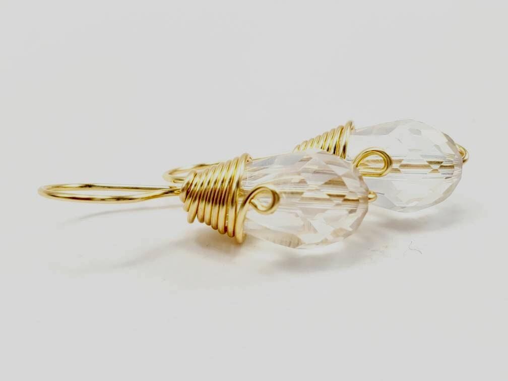 Clear Drop Earrings, Dropping earring, Tini earrings, Minimaliste earrings, Huggie earrings, crystal earrings, dainty minimalist earrings
