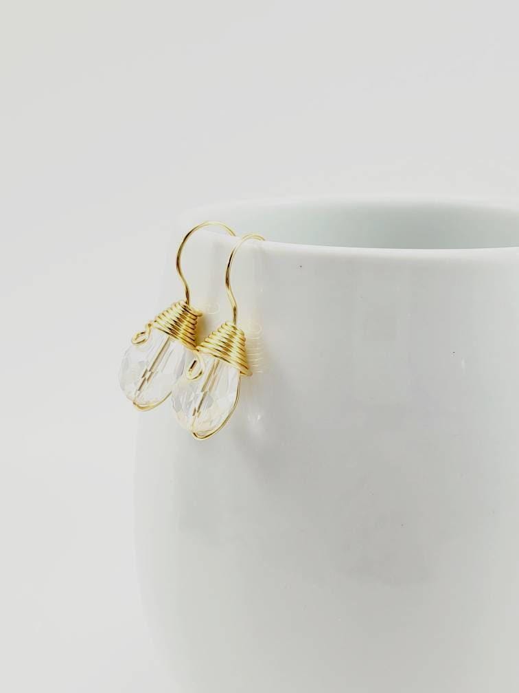 Clear Drop Earrings, Dropping earring, Tini earrings, Minimaliste earrings, Huggie earrings, crystal earrings, dainty minimalist earrings