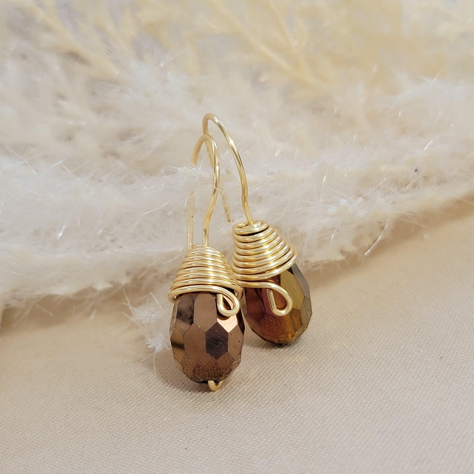 Amber drop Earrings, Gold drop earrings, Dropping earring, Stoned earrings, christma gift, mother-in-laws gift, giftful moms, gifted wife