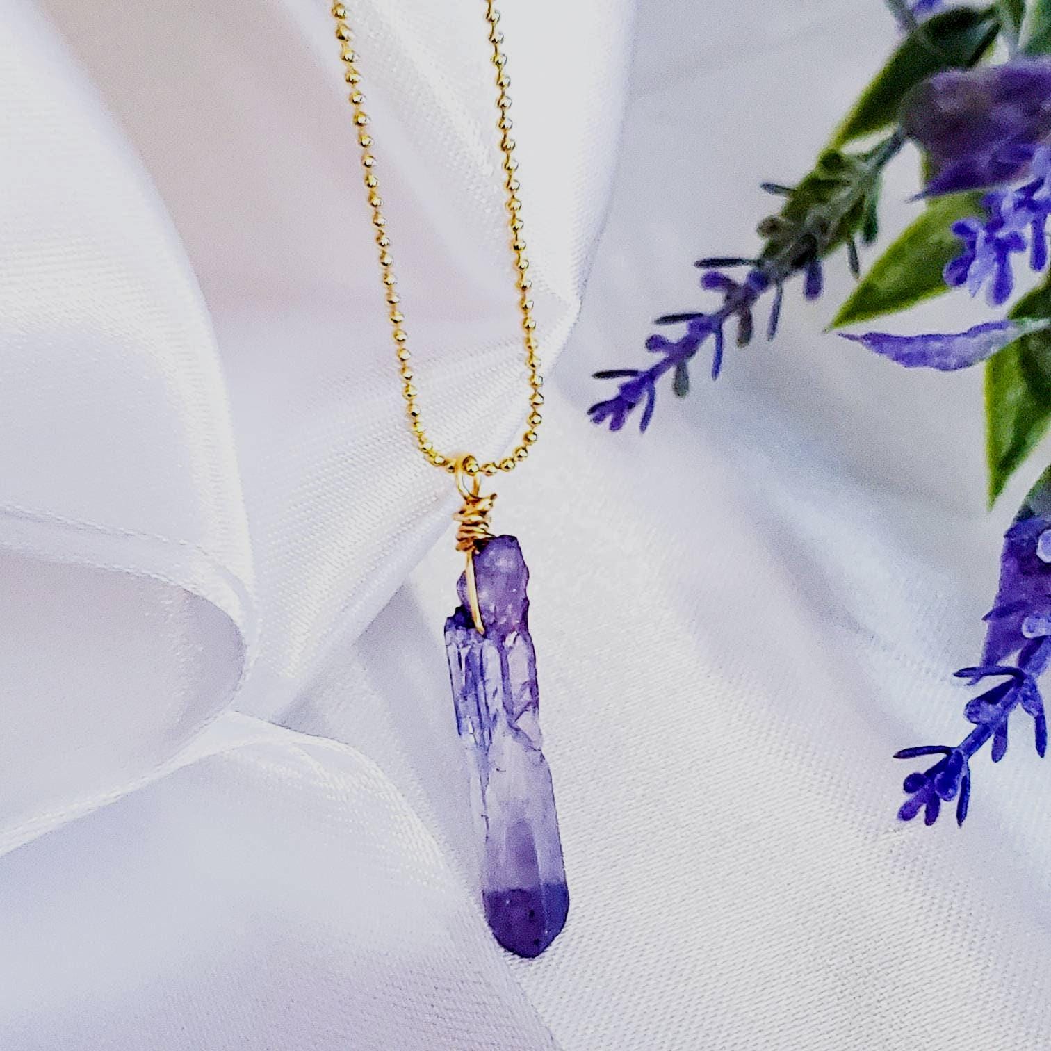 Raw Crystal necklace, Thin necklace chain, Dainty crystal necklace, Necklaces minimalistic, Motherly gifted, Gifts for-her, Christma gift