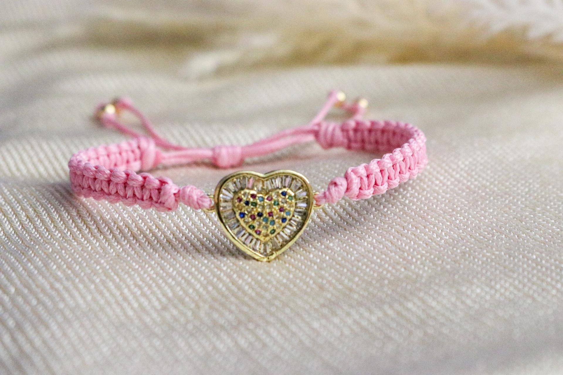 Dainty heart bracelet, Lovely bracelet, Girlfriend-bracelets, Bestfriend gifts bracelets, bracelets for moms, gifts for-her, gifted for wife