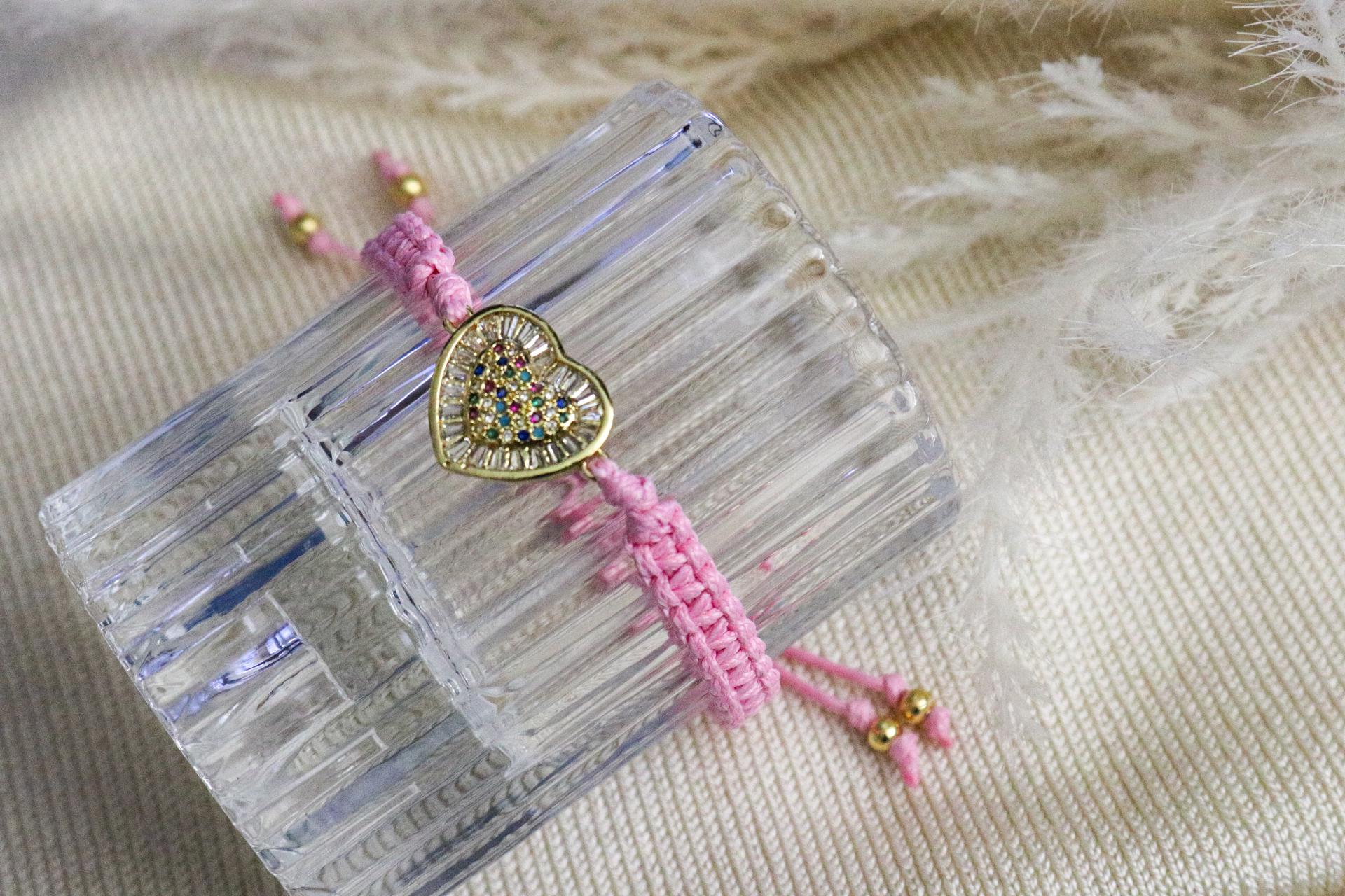 Dainty heart bracelet, Lovely bracelet, Girlfriend-bracelets, Bestfriend gifts bracelets, bracelets for moms, gifts for-her, gifted for wife