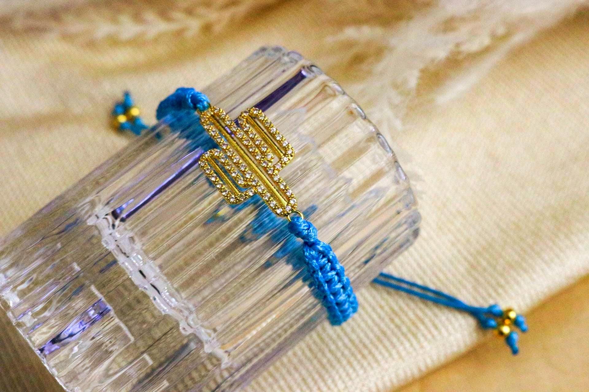 Dainty Cactus bracelet, Cactus lover Girlfriend-bracelets, Bestfriend gifts bracelets, bracelets for moms, gifts for-her, gifted for wife