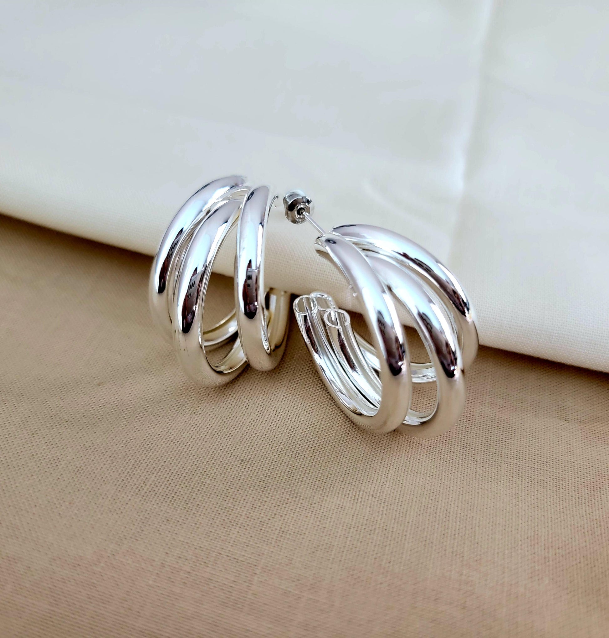 Triple Hoop Earrings, Gold hoop earrings, Knot earrings,Thick hoop earrings, Chunky gold hoops earrings, Triple band hoops, gold triple hoop
