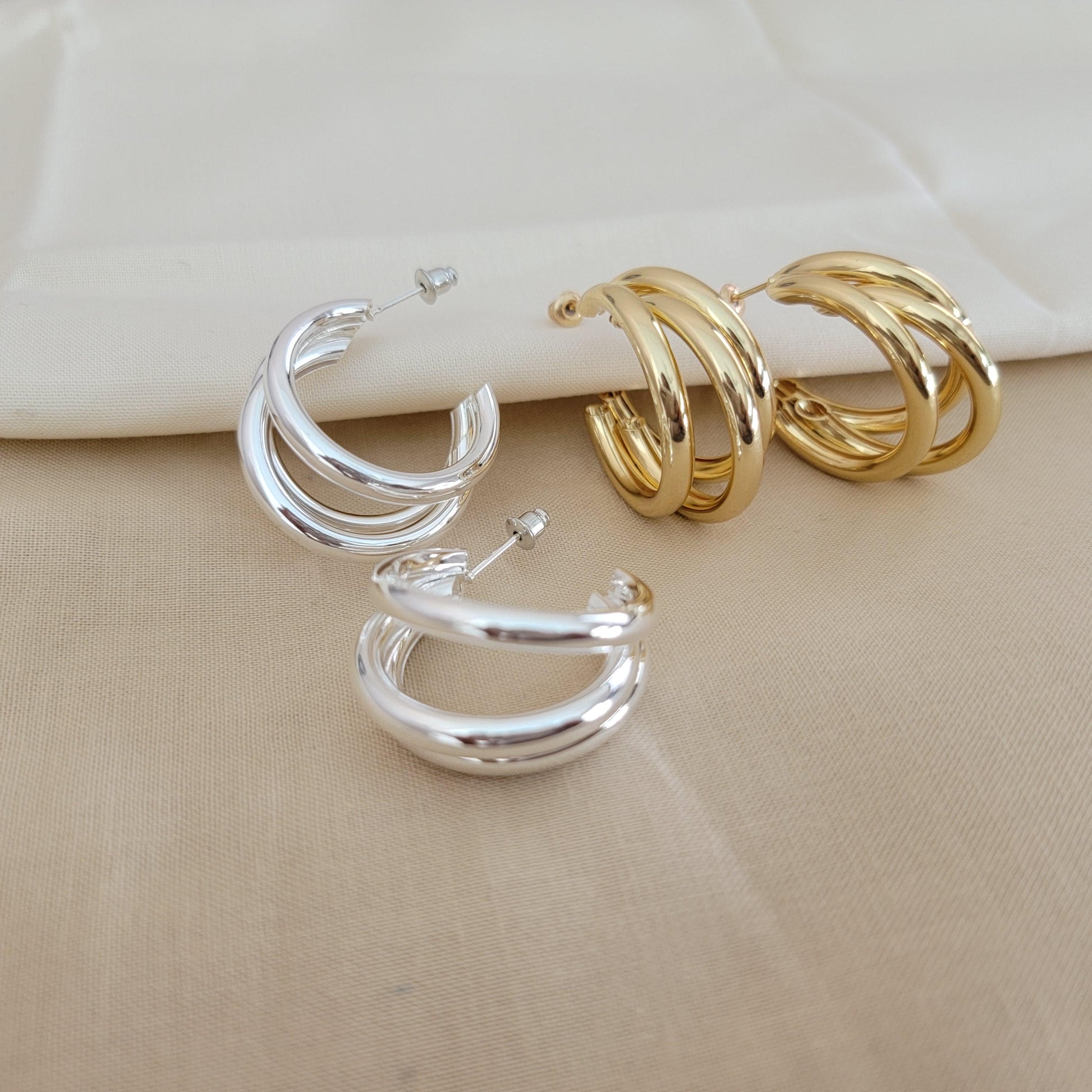Triple Hoop Earrings, Gold hoop earrings, Knot earrings,Thick hoop earrings, Chunky gold hoops earrings, Triple band hoops, gold triple hoop