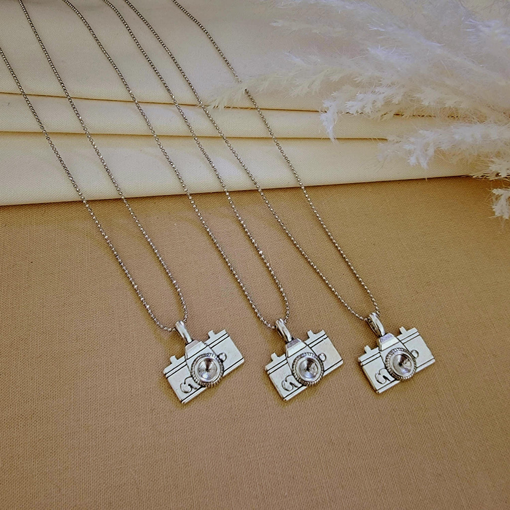 Mini Photo Camera Dainty Necklaces Silver, Thin gold necklace, Necklace minimalistic, Chain necklace, Photo Gift, photographer gıft charm