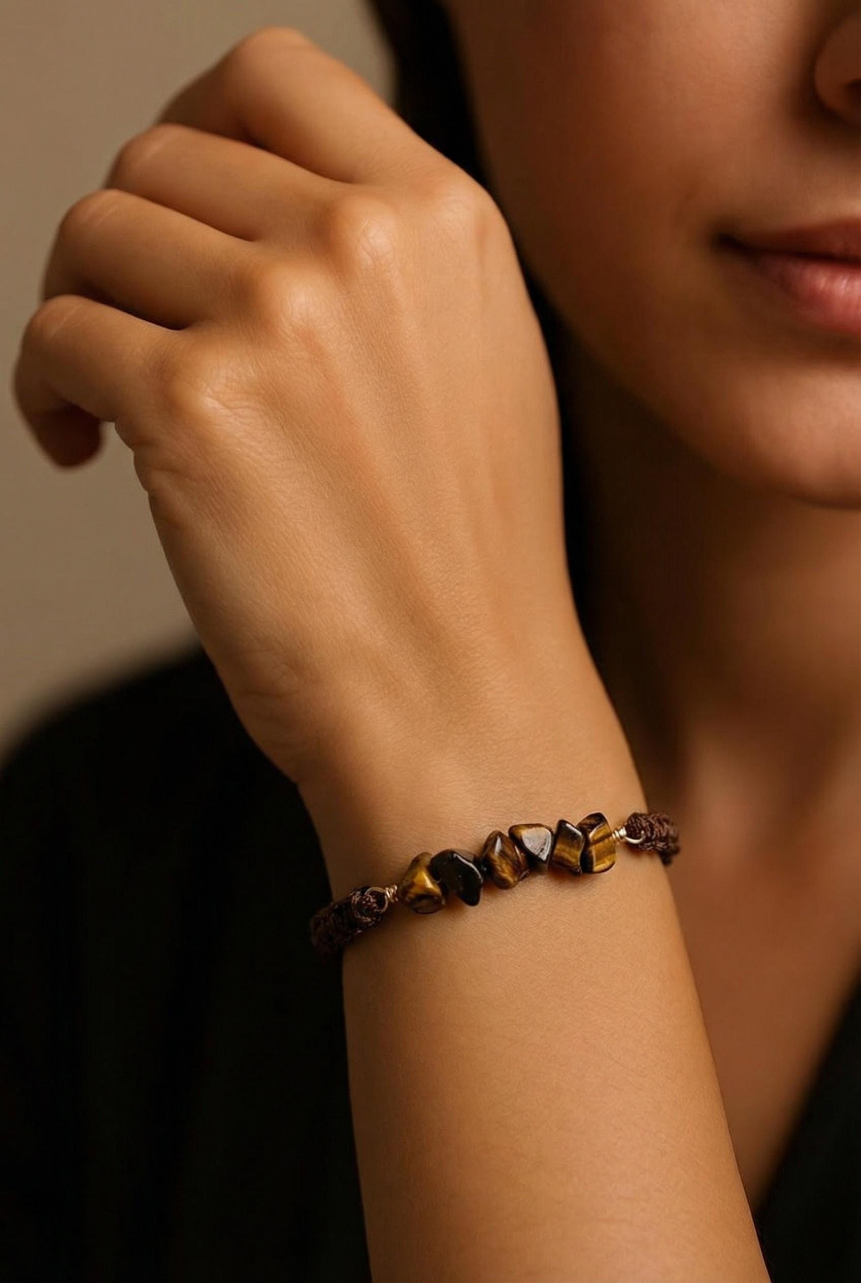 Tiger Eye Bracelet, Minimalistic Bracelet, Macrame Bracelet, Dainty Gift Bracelet, Women's Bracelete, gift for- her, Wife-Gift, Mom-Gifted