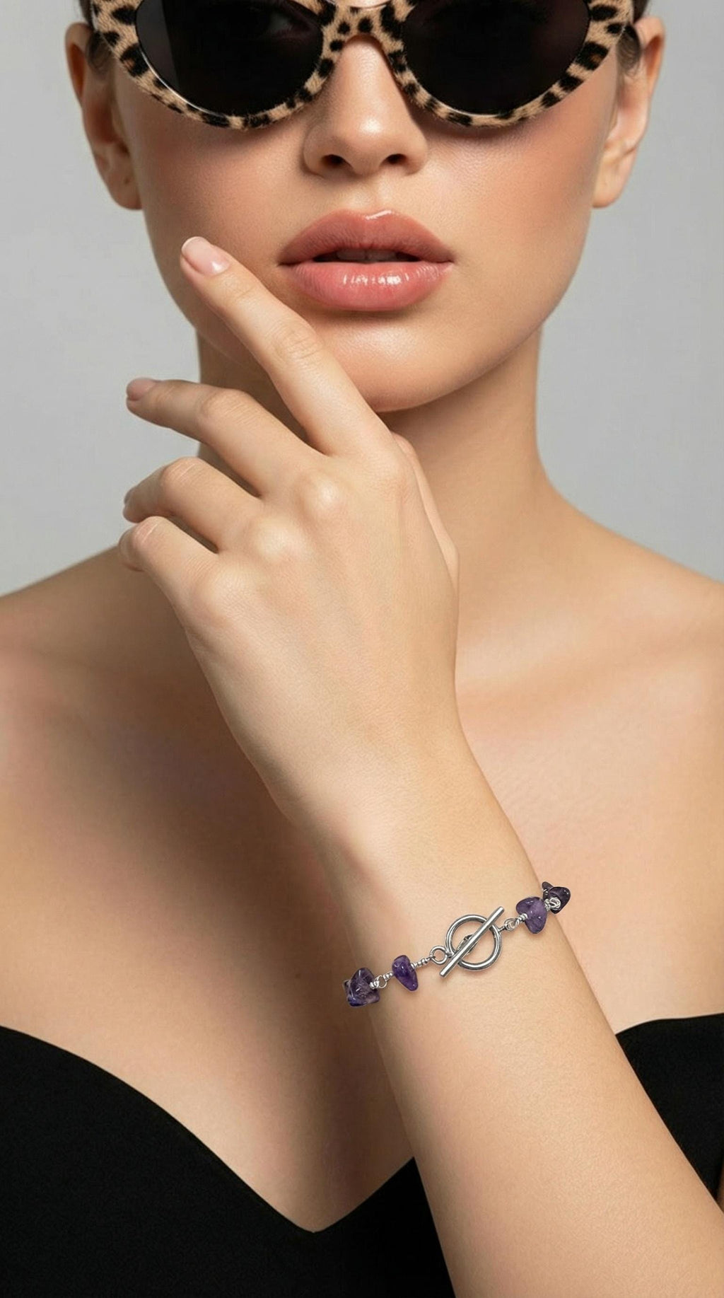 Dainty Amethyst bracelet, Amethyst Crystal Bracelet, February birthstone, Purple Amethyst Bracelet, Healing Crystals, Birthstone Bracelet