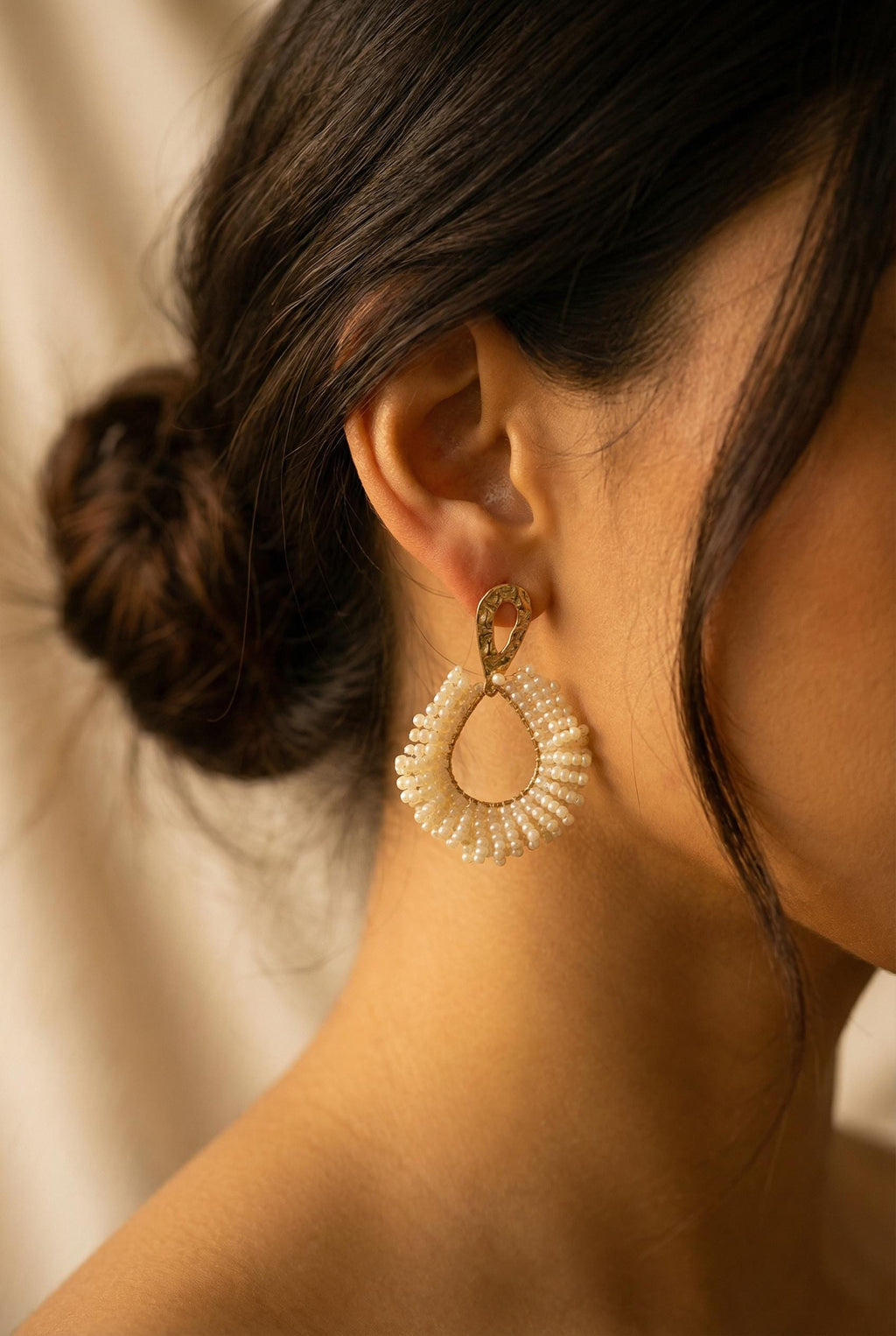 Dainty hoop earring, Wedding Earrings Bride, Bridesmaide Earrings, Maid-of-honor gift, Wedding Giftful Gift, Gifted Wife, Gifts For-Her