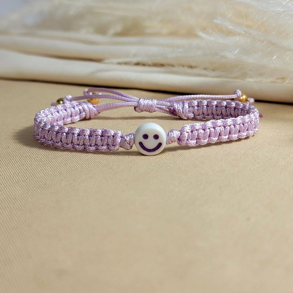 Dainty bracelete, Smiley Face Macrame Bracelet, The Be Happy Bracelet, Smile Bracelet, Smiley   Bracelete Bead, gifts for-her, gifted wife