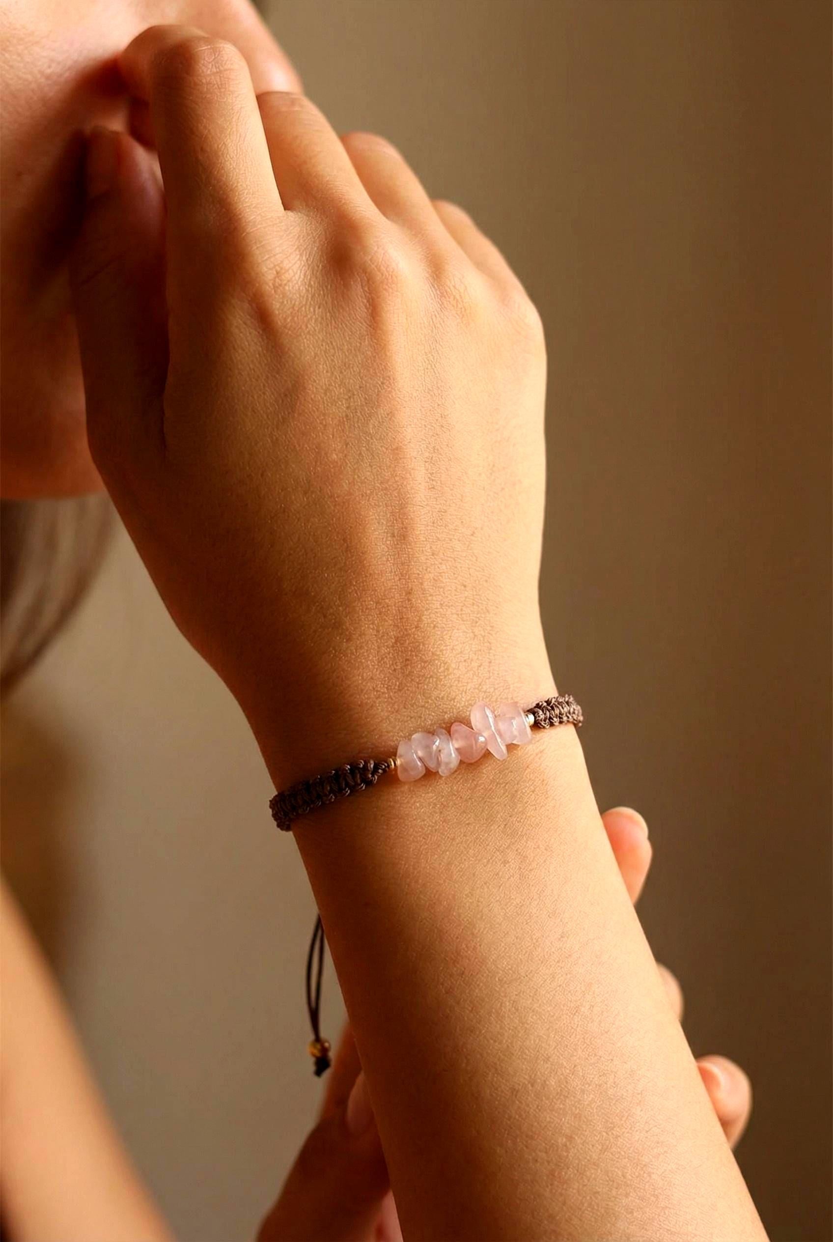Peach Orange Sunstone Bracelet, Bracelet Dainty, Natural Sunstone stone Bracelet, Crystal Bracelet, Minimalist bracelet, gifts for-her wife