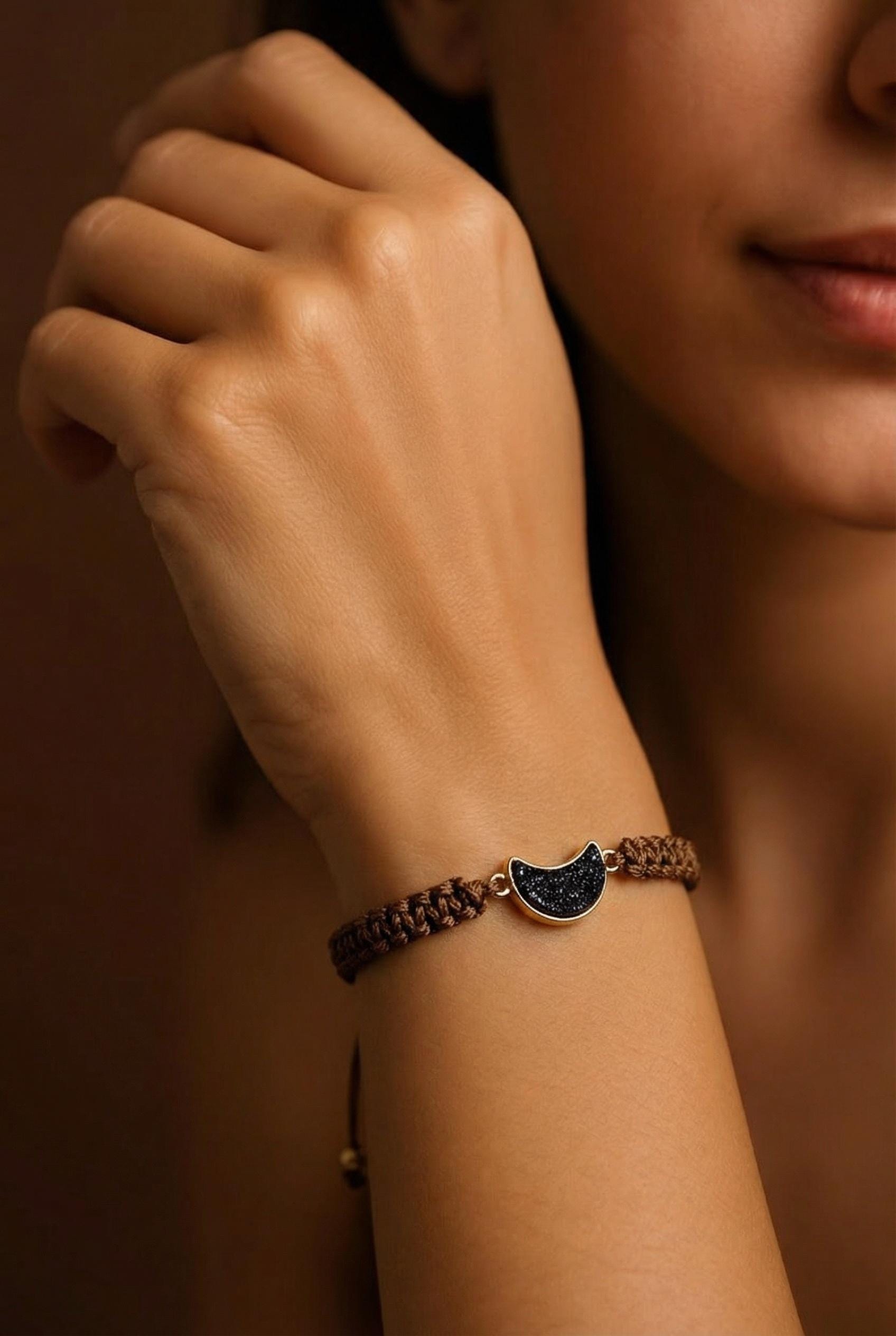 Macrame bracelet, Moon phase bracelet, Macrame bracelet stone, Stackable Bracelets, Knotted Bracelet, Best Friend Bracelet, Bracelet Femme