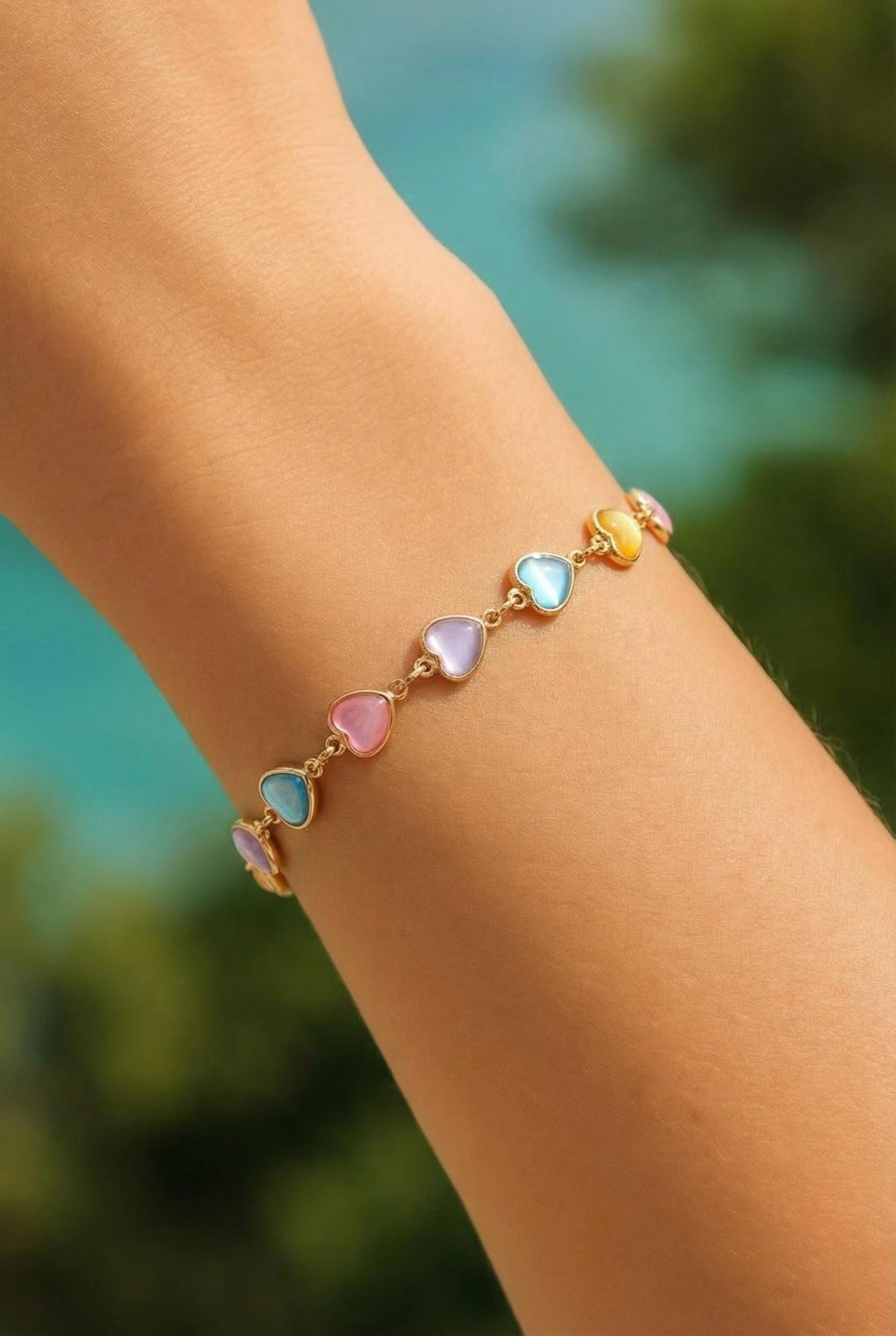 Dainty Heart Chain Bracelet, Mommy Bracelet, Gold Chain Bracelets, Bestfriends Bracelet, valentins gift, Valentine Gifted For Her