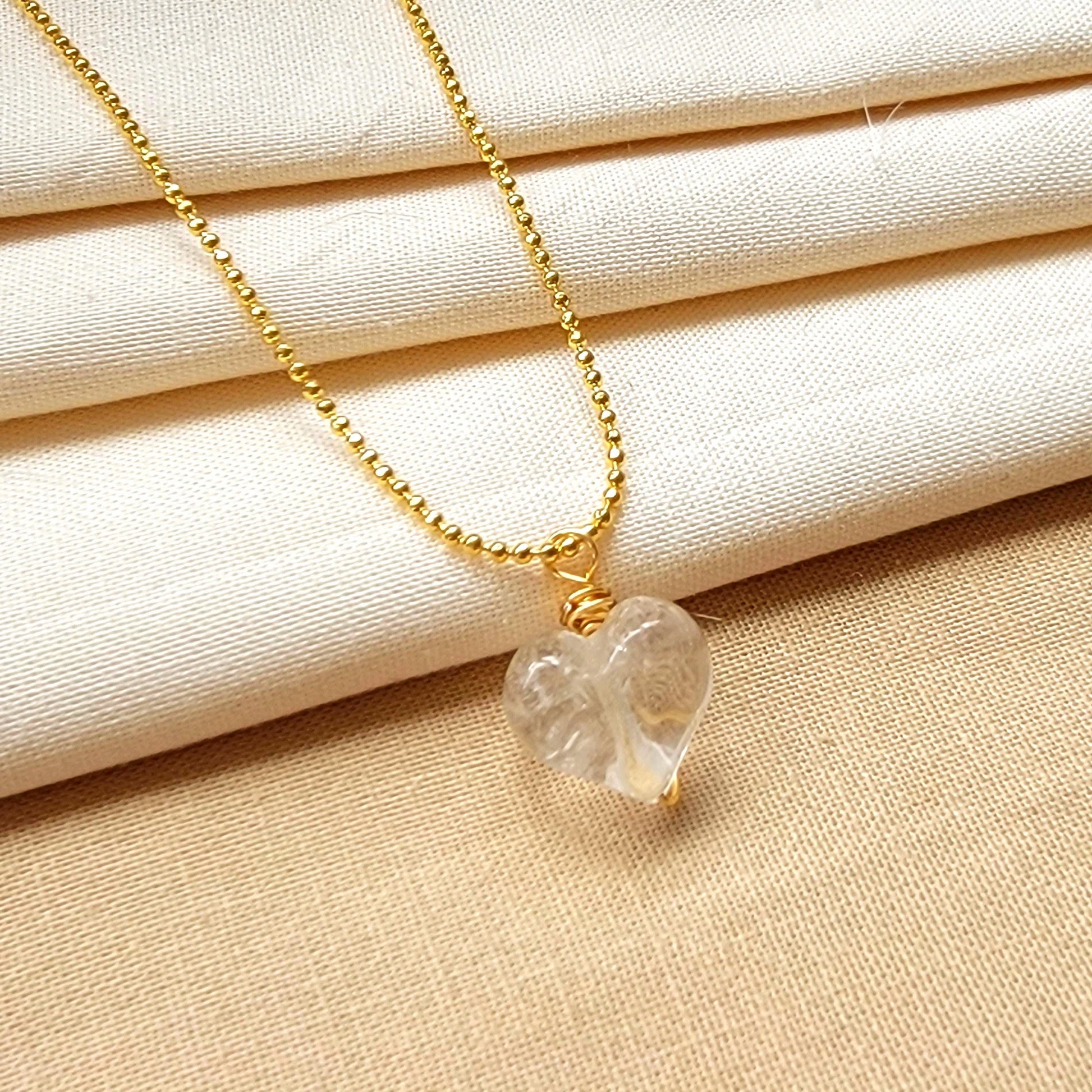 Dainty Heart Clear quartz necklace, Thin chain necklaces, Dainty Necklace gold, Layering necklace, gifted valentine necklace, gifts for-her