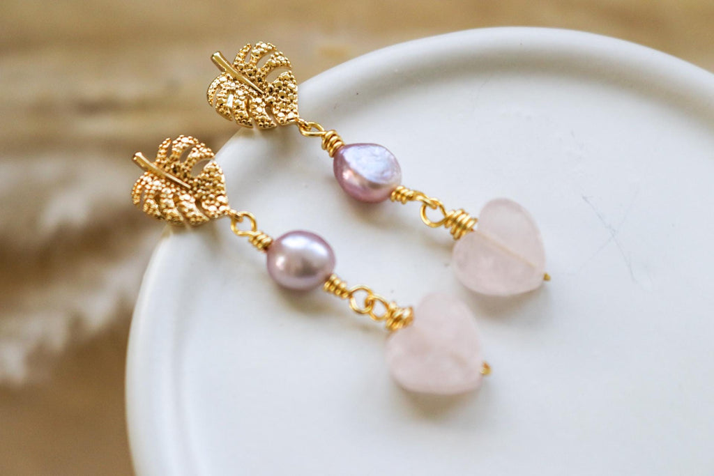 Natural Freshwater pearl Dangle Earrings, Pearl Drop Earrings, Dainty Earrings, Rose Quartz Heart Earrings, Minimalist Earrings, Hers Gift